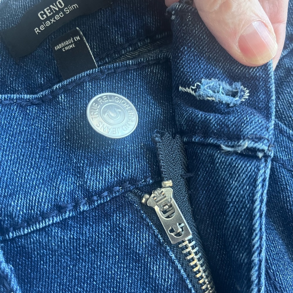 True Religion GENO Flap Pocket Jeans 30x32 Relaxed Slim Medium Wash NWT - Picture 11 of 11